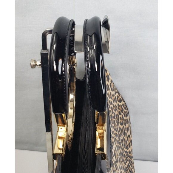 La Terre Fashion Limited Leopard Print Vega Leather Crossbody Hand Bag NWT - Picture 11 of 16